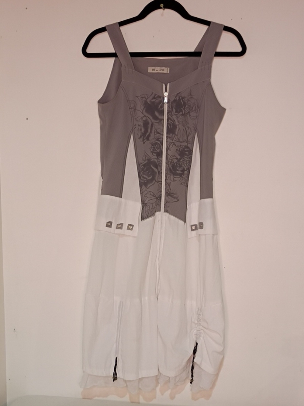 We...Love Italian Two-Tone Gray and White Floral Zip-Front Midi Dress Classic Sm